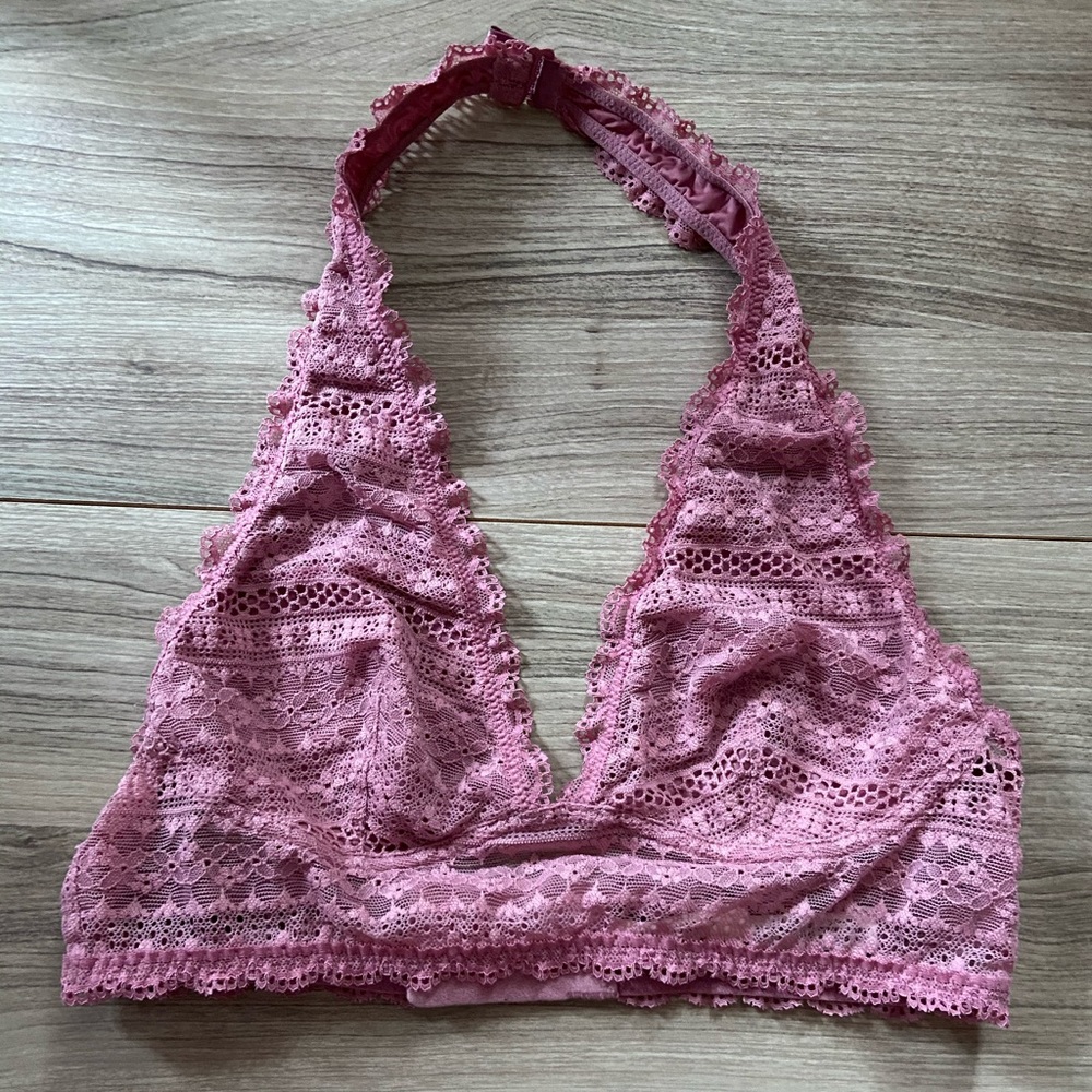 Victoria’s Secret lace bralette